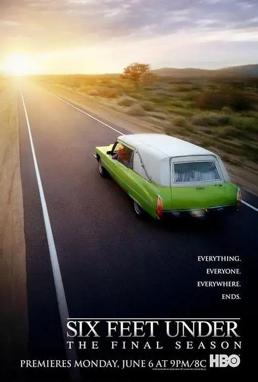 《六尺之下 第五季》：死亡的另类解读，生与死的哲思，温情与幽默交织的家族史诗。